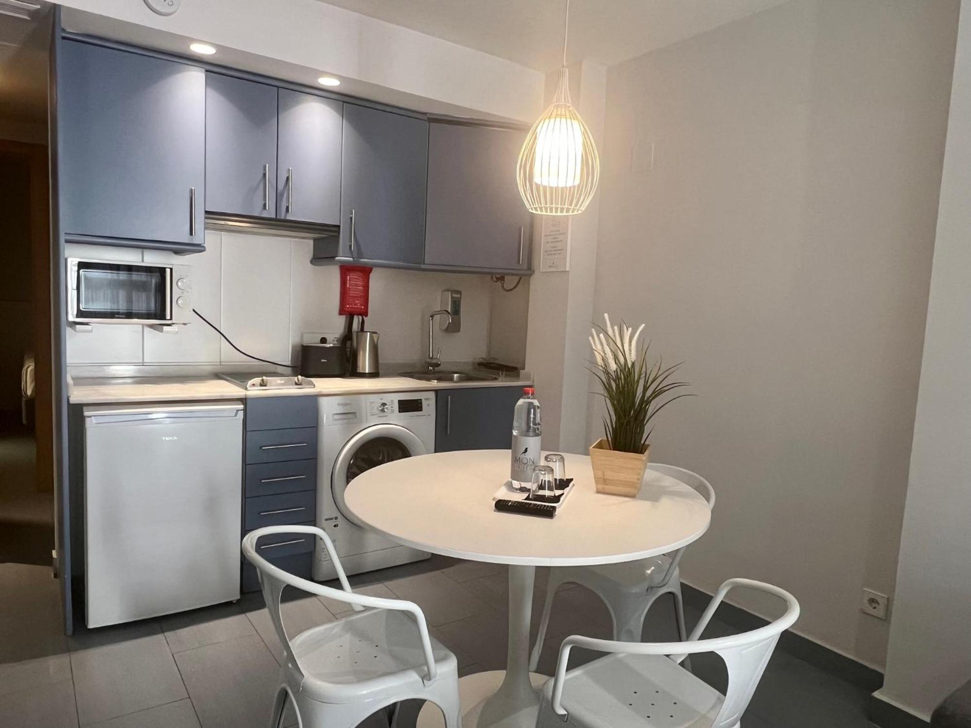 Mon Suites Carmen Valencia Luaran gambar